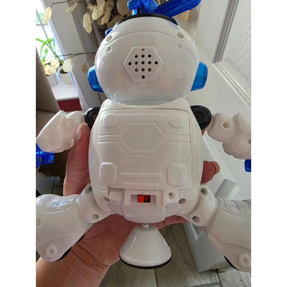 Robot Toys for Kids, 360° Body Dancing Robot Toy with LED Lights and Music, Smar